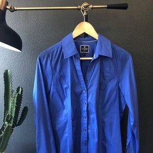 Express ‘The Essential Shirt’